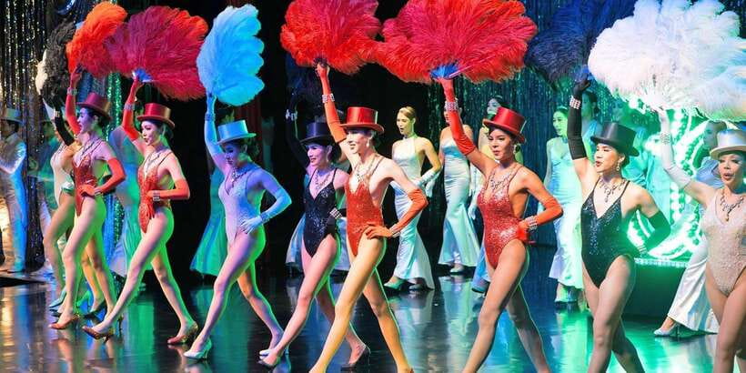 Bangkok: Calypso Cabaret Show with Thai Set Dinner - Choosing the Thai dinner package
