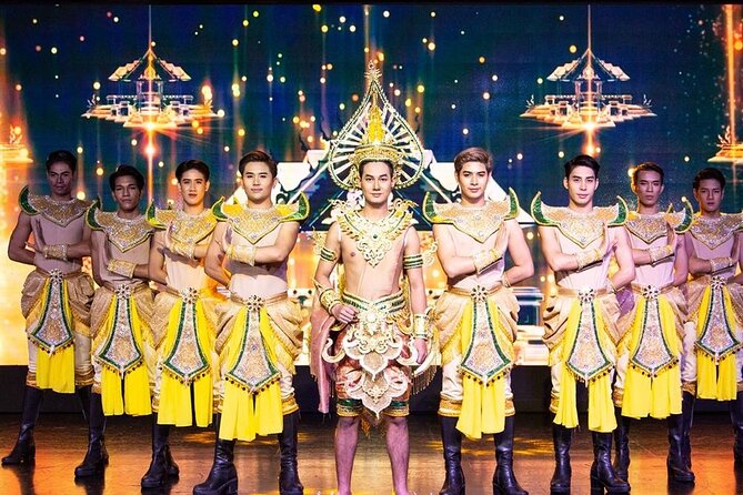 Bangkok Calypso Ladyboy Cabaret Live – Asiatique - Meeting the Performers Afterward