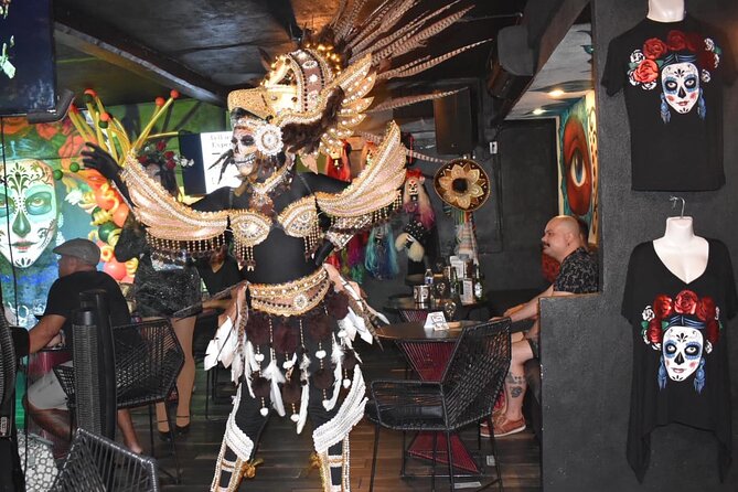Cabaret Show and Mixology Cocktails in a Mexican Cantina - Key things to know before you go