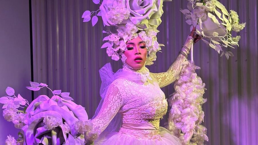 Canggu: Drag Show with Optional Dinner - What the $15 price really buys
