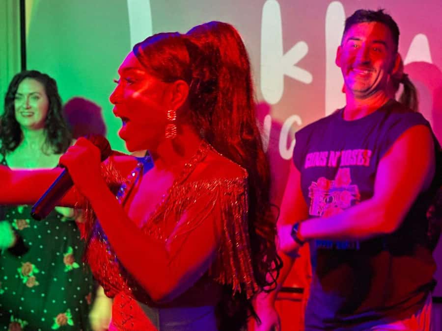 Canggu: Drag Show with Optional Dinner - Getting there and planning your evening