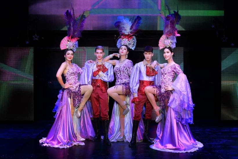 Chiang Mai: Siam Dragon Cabaret Show with Optional Transfer - Comedy and audience interaction