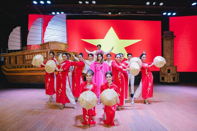 Golden Dome Cabaret Bangkok Top Entertainment Show - What happens during the one-hour performance