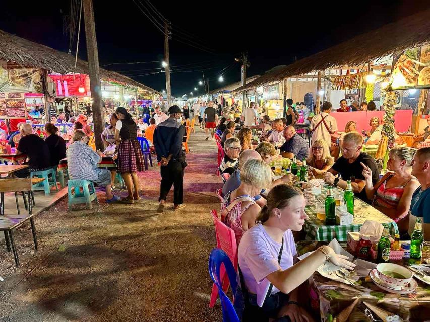 Khaolak:Finger Food Guided Tour with Cabaret Show - The Friday market warning