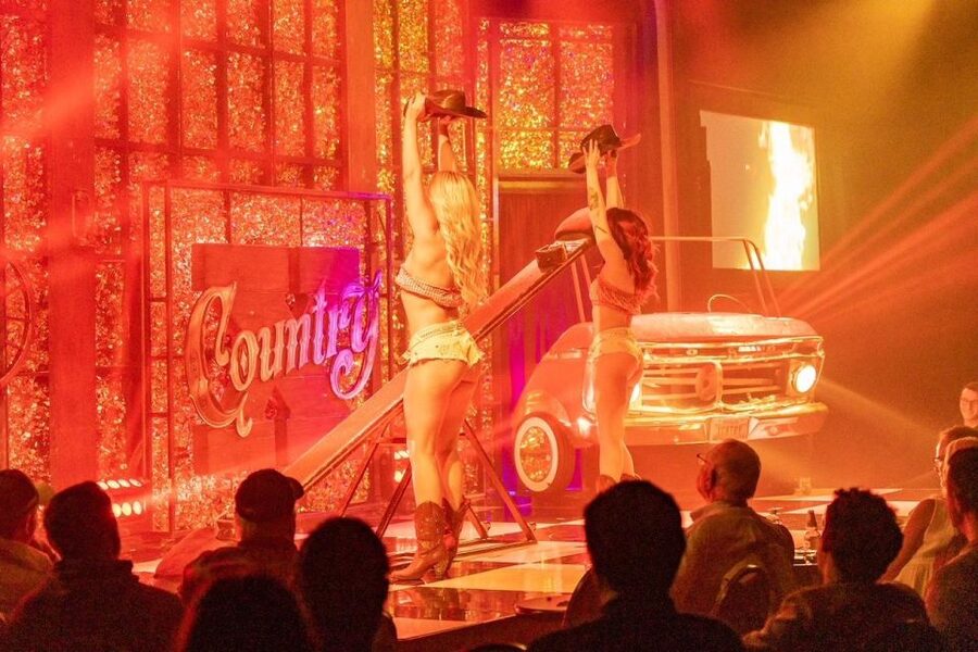 Las Vegas: Tickets to X Country Show at Harrah’s Cabaret - What does the $51 ticket actually buy?