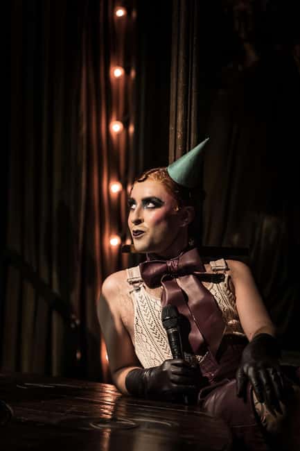 London's West End: Ticket to Cabaret at the Kit Kat Club - Age guidance and content warnings