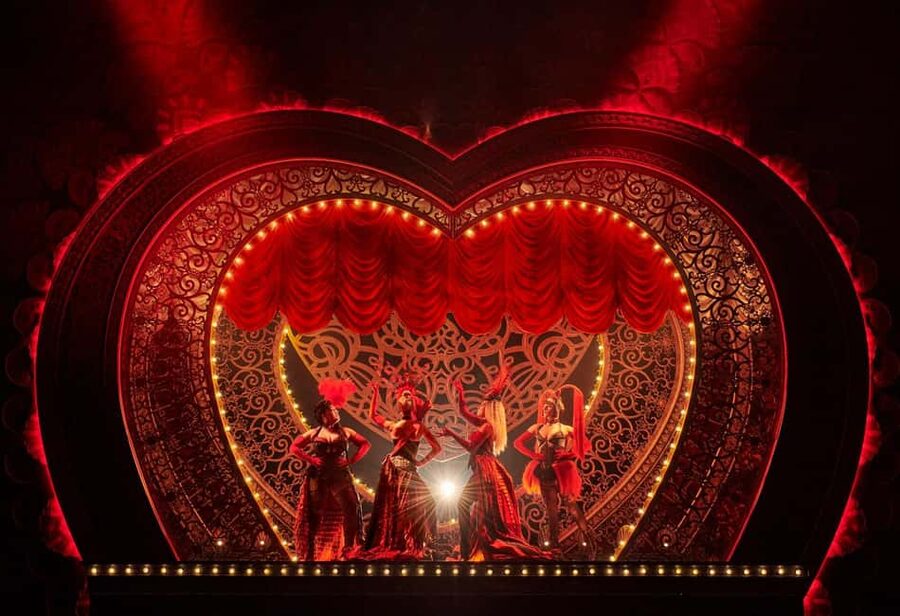 London's West End: Ticket to Moulin Rouge! The Musical - Costumes, choreography, and the Parisian mood