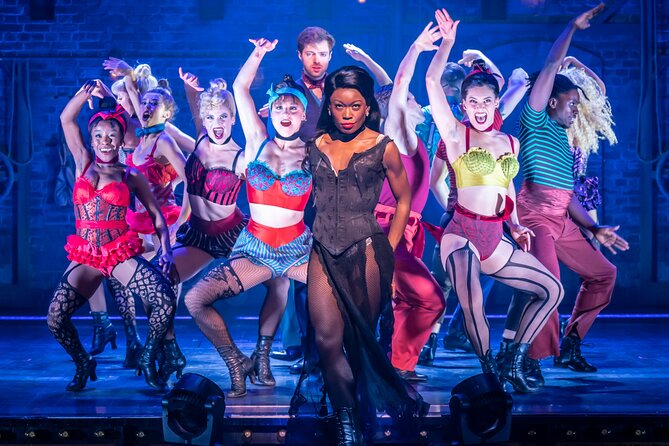 London Theatre: Moulin Rouge! The Musical - The Piccadilly Theatre sets the mood