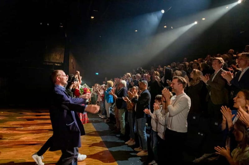 Magic World ● Magic Variety Show - Access and useful restrictions
