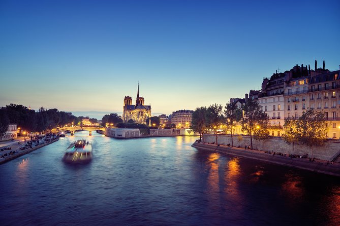 Moulin Rouge Show with Champagne and Seine River Cruise Ticket - The move to Pigalle and the Moulin Rouge