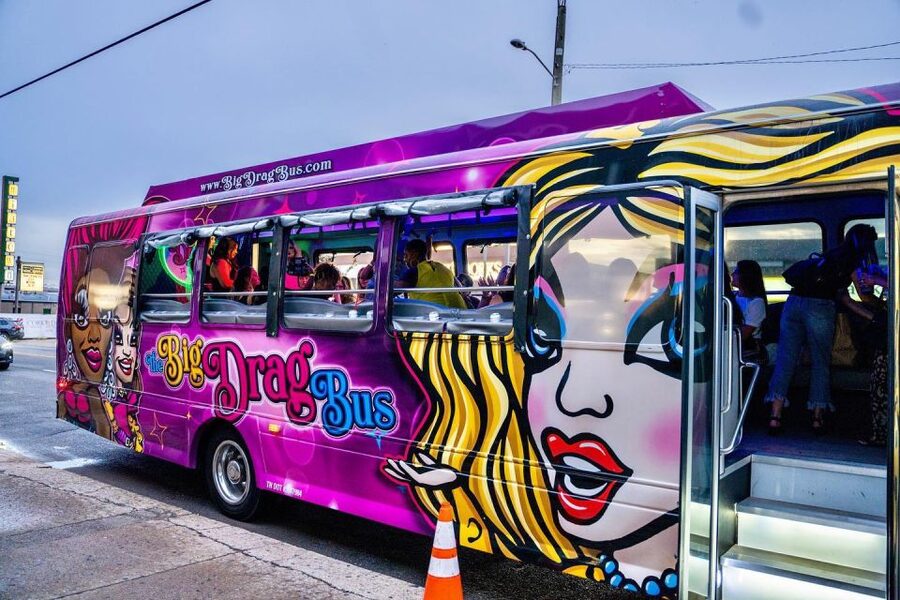 Nashville: Drag Queen Party Bus w/Games, Dancing & Drag Show - Vanderbilt, the library, and Nissan Stadium