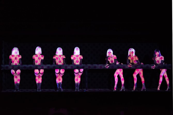 Paris Crazy Horse Cabaret Show with Beverages including Champagne - Dress code and age limits
