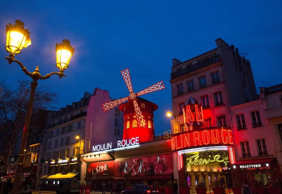 Paris: First Show Moulin Rouge with Champagne & Seine Cruise - Getting to the cabaret by coach