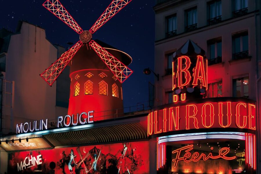 Paris: Moulin Rouge Cabaret Show Ticket with Champagne - Dress code and adult content