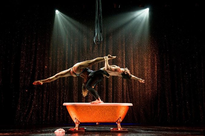 Paris Paradis Latin Cabaret VIP seating, Dinner & Bollinger Champ - Arriving for a 7:30 pm dinner and show