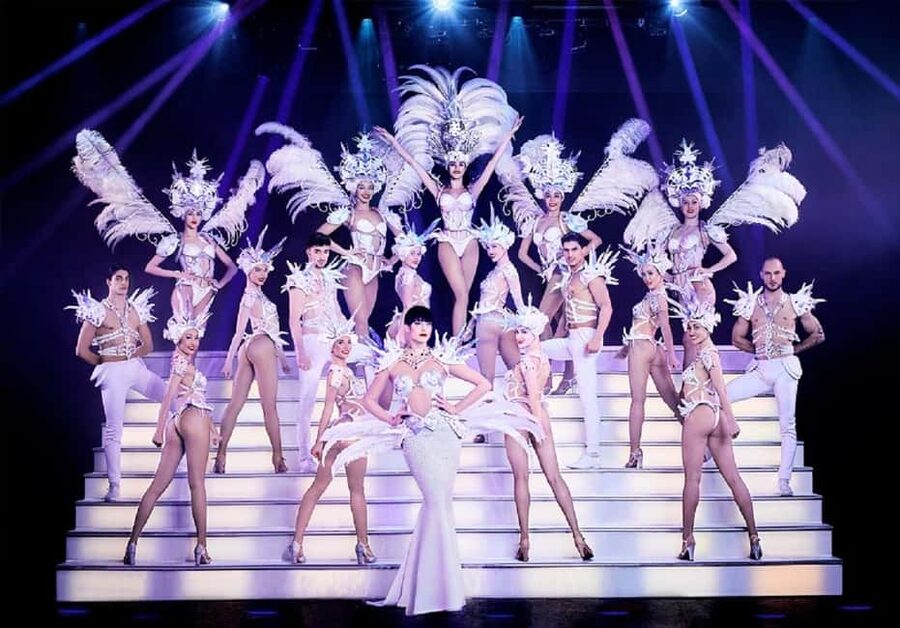 Paris: VIP Dinner and Cabaret Show at Paradis Latin - Why Paradis Latin feels different from a standard cabaret night