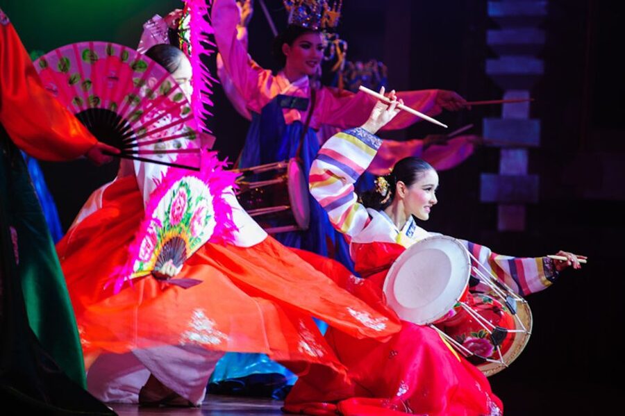 Pattaya: Alcazar Cabaret Discounted Admission Ticket - Who will enjoy Alcazar most
