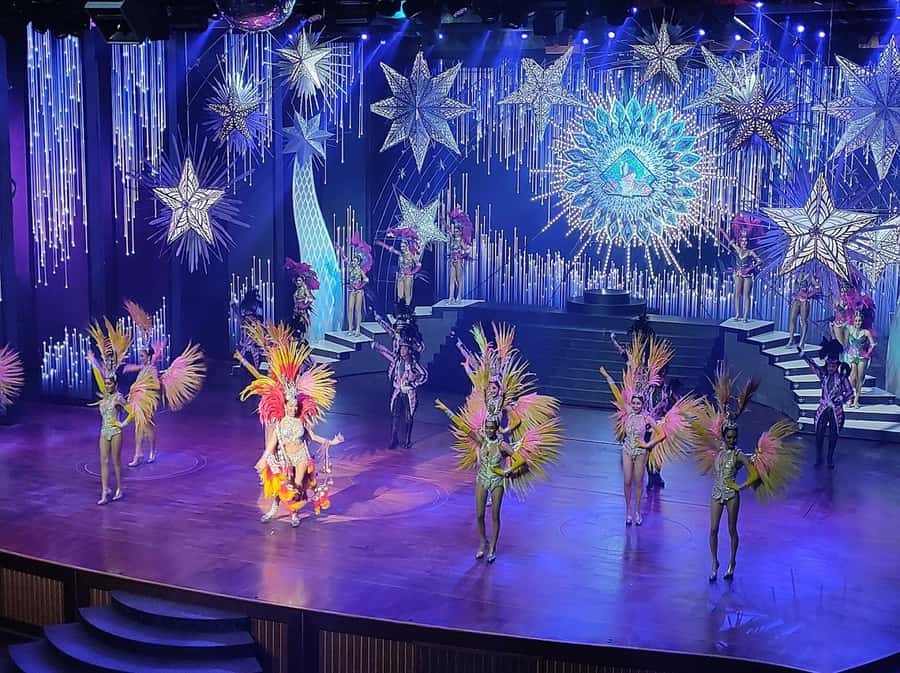 Pattaya: Alcazar Cabaret Show VIP Seat with Private Transfer - Getting the Ticket and Entering the Theater