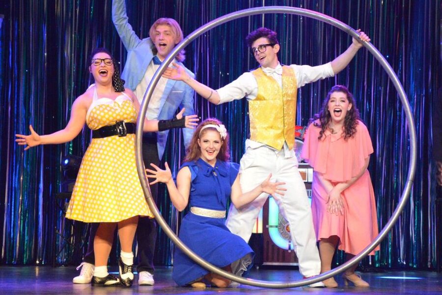 Pennsylvania: Jukebox Jive Variety Show - A four-decade trip through familiar music