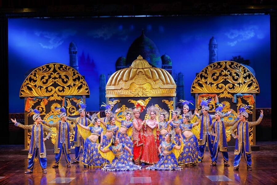 Phuket: Athena Cabaret Show Ticket with Roundtrip Transfer - Arriving at the theater