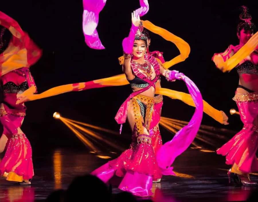 Phuket Enchanting Cabaret Night Experience - The cabaret show and its theatrical energy