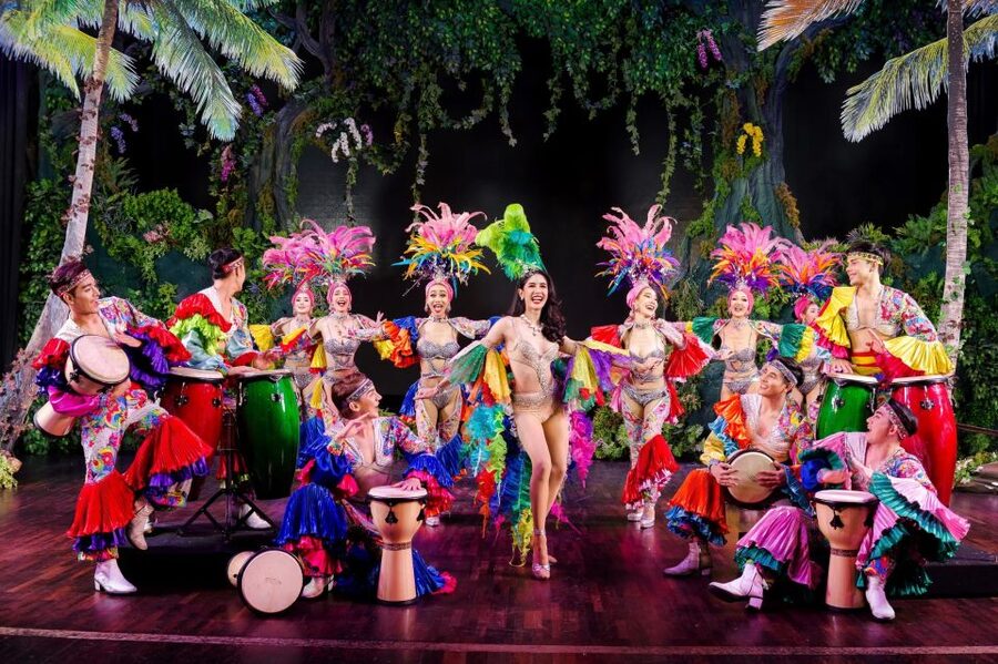 Phuket: Simon Cabaret Show Entry Ticket - VIP on the first floor or regular seats above