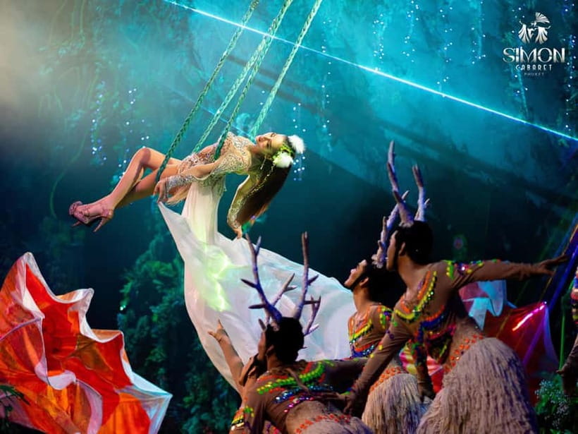 Phuket: Simon Cabaret Show Official Admission Ticket - The opening acts and first impressions
