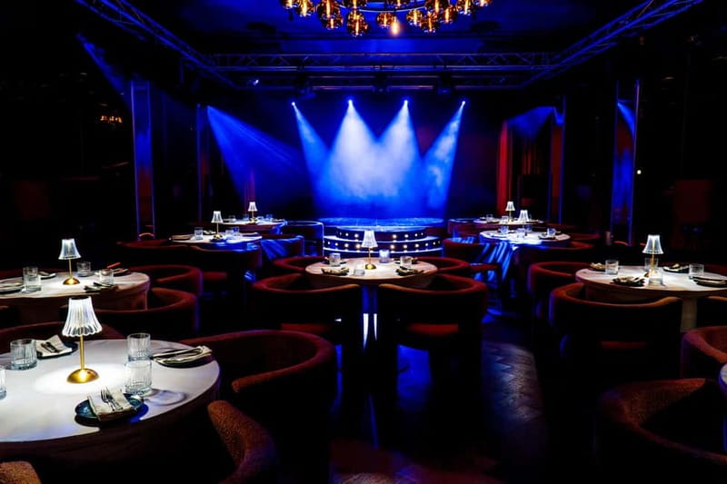 Prague: Cabaret Show at Medusa - Nightlife Prague - How the evening fits into a Prague itinerary