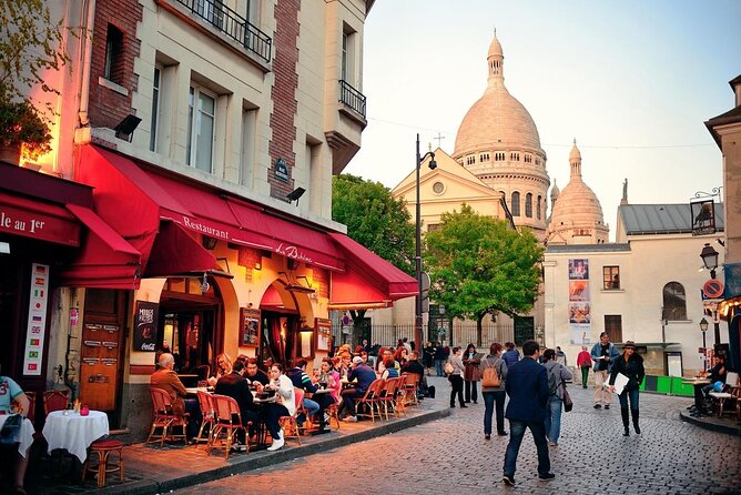 Private Tour: Montmartre Walking Tour, Dinner and Au Lapin Agile Cabaret - Key points to know before booking