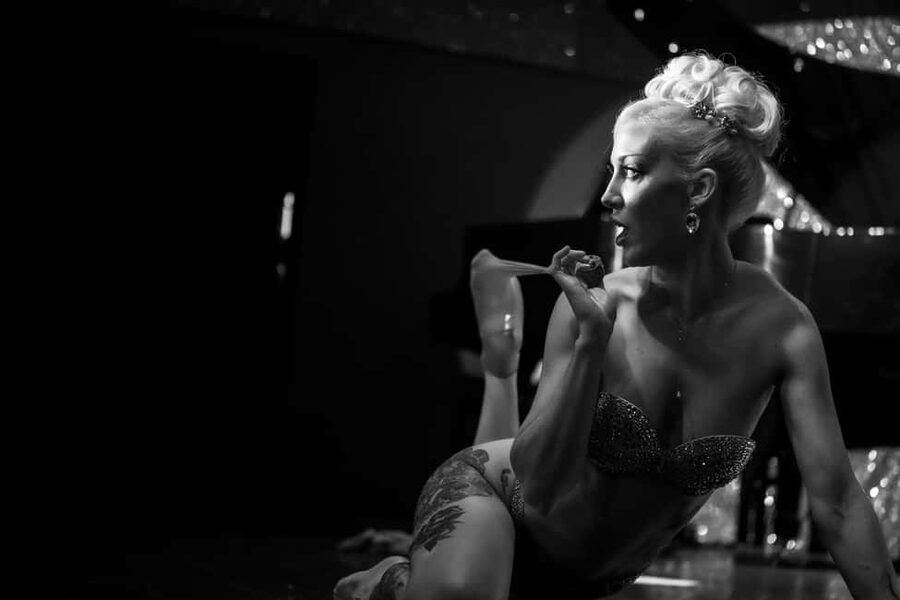 Rome: Cabaret Burlesque Show Experience with Dinner - What makes this Rome night different
