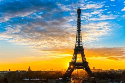 Seine Dinner Cruise, Eiffel Tower Access and Moulin Rouge Show