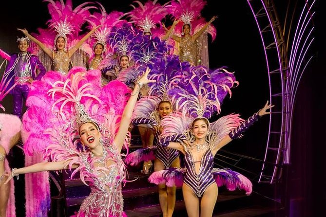 Simon Cabaret Show in Phuket - The Photo Opportunity After the Curtain