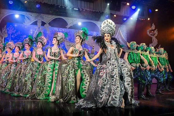 Simon Cabaret Show in Phuket - Arriving at 8 Thanon Sirirat