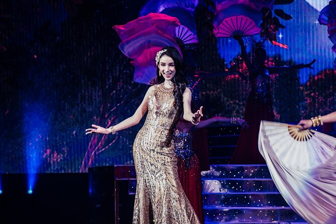 Tiffany’s Cabaret Show – Glamour and Spectacle - Seating, Photographs, and Extra Charges