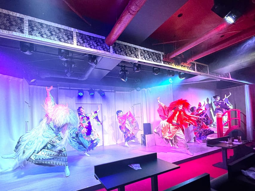 Tokyo: Japanese Dance Cabaret Theater Asakusa-Kaguwa Ticket - The one-hour show mixes old and new Japan