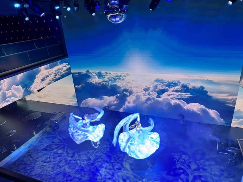 Tokyo: Japanese Style Variety Show with Dance,Magic & Dinner - Key things to know before you go