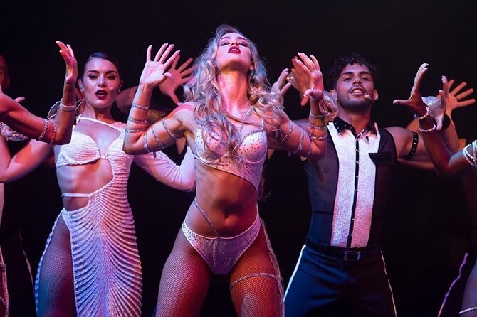 Unforgettable Mykonos Cabaret Show Experience - Why the intimate setting matters