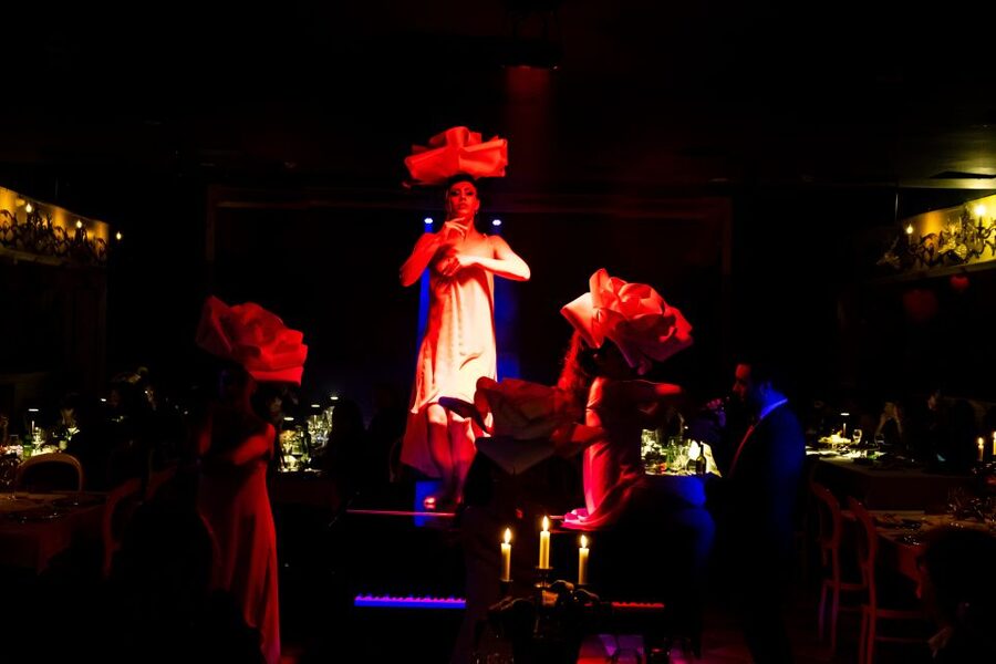 Venice: Cabaret Dinner Show - Getting there from Venice’s historic center