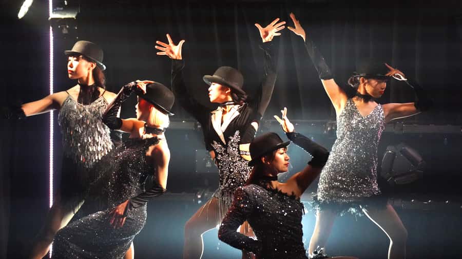 Yokohama: MARIN ROCKET Dance Cabaret Show with Drinks - What kind of night is MARIN ROCKET?
